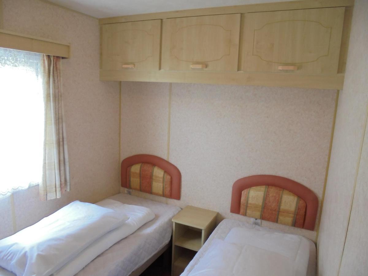 Seaways : The Westmorland Sw:- 6 Berth, Enclosed Veranda * Ingoldmells