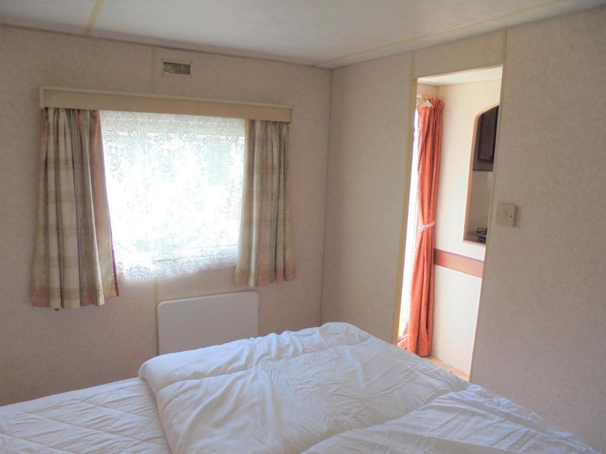 Seaways : The Westmorland Sw:- 6 Berth, Enclosed Veranda * Ingoldmells